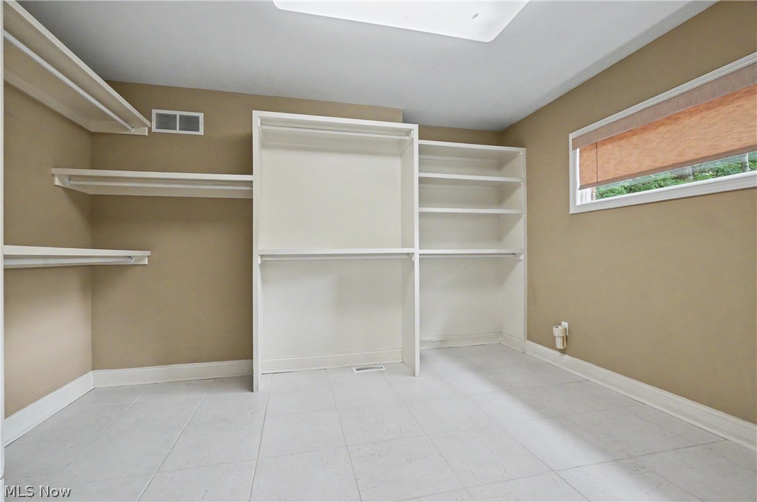 3022 Harriett Road Silver Lake, OH 44224 - Photo 23 of 35