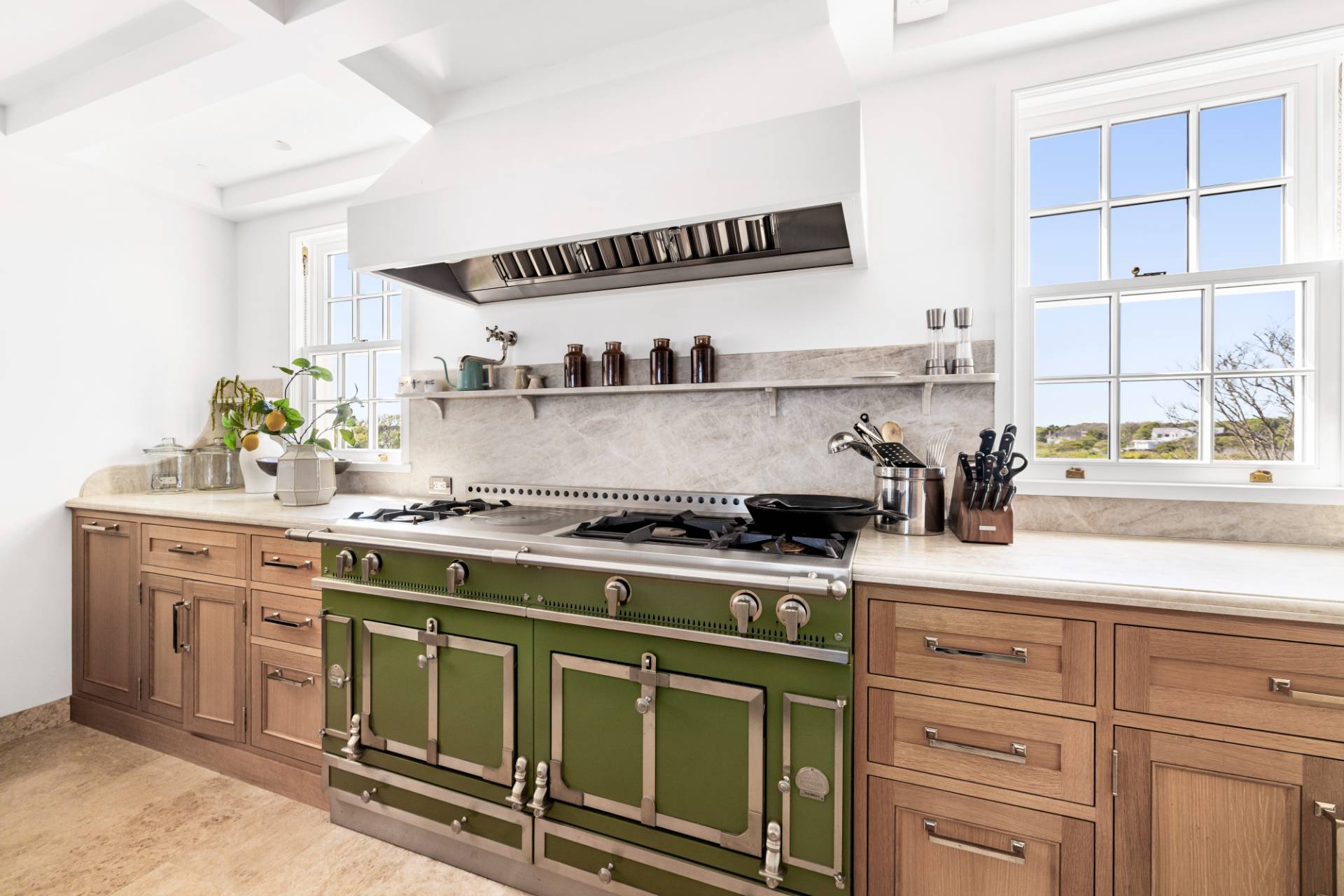 75 West End Road East Hampton, NY 11937 - Photo 23 of 49