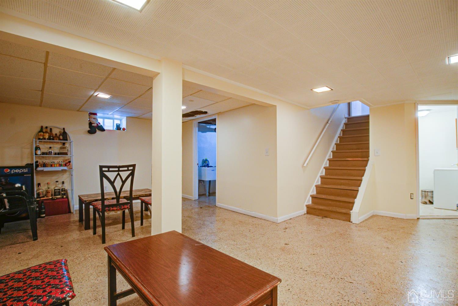 38 Old Stage Road East Brunswick, NJ 08816 - Photo 12 of 15 Gallery Image 12