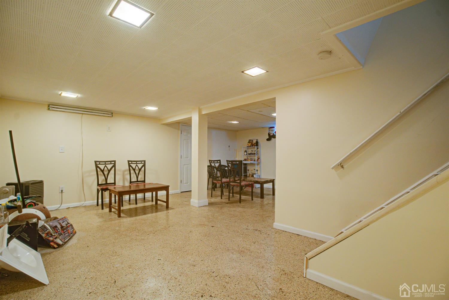 38 Old Stage Road East Brunswick, NJ 08816 - Photo 13 of 15 Gallery Image 13
