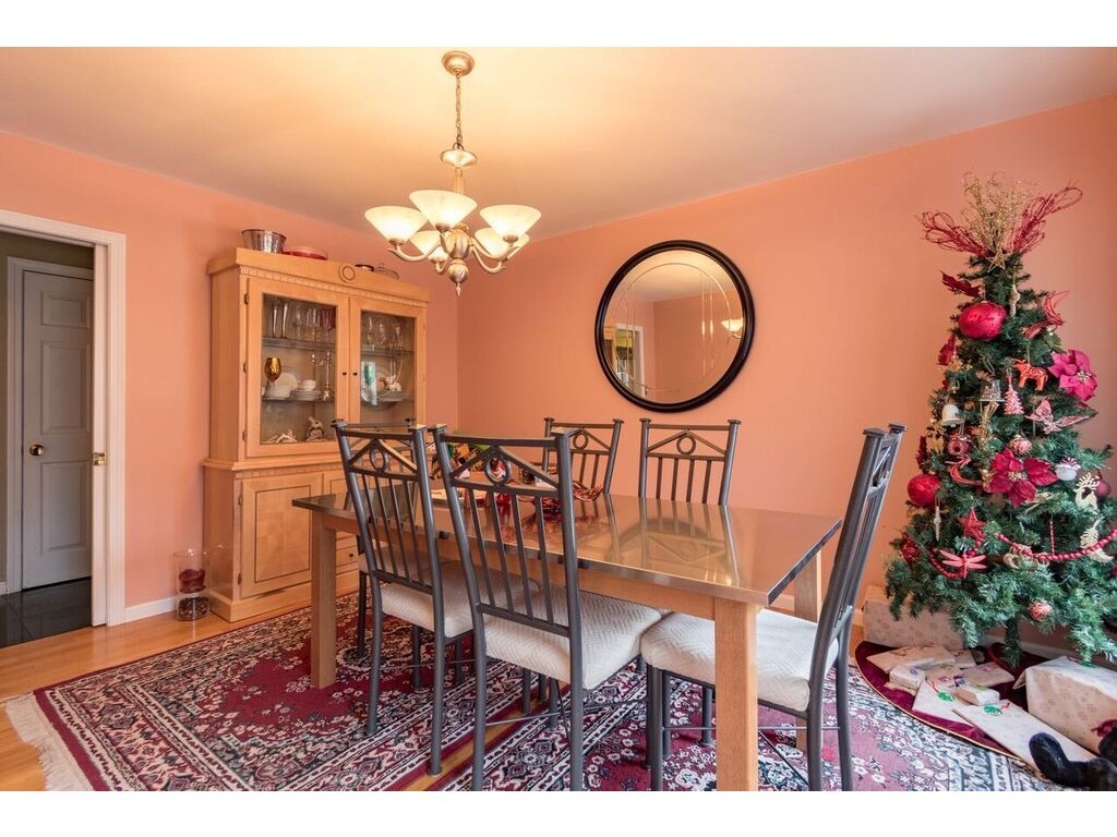 12 Beacon Hill Road Windham, NH 03087 - Photo 3 of 19
