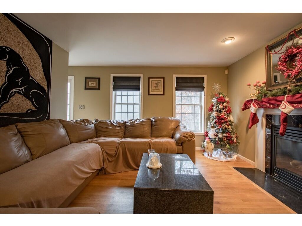 12 Beacon Hill Road Windham, NH 03087 - Photo 7 of 19