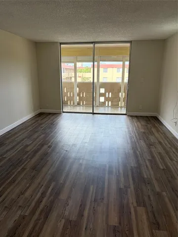 $1,950 | 408 Northwest 68th Avenue, Unit 510, Plantation, FL 33317