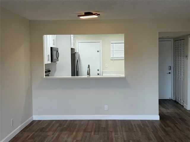 $1,950 | 408 Northwest 68th Avenue, Unit 510, Plantation, FL 33317