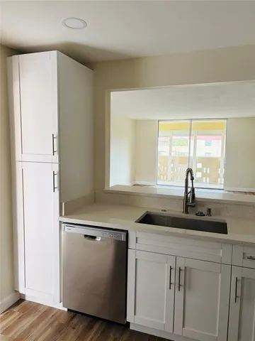 $1,950 | 408 Northwest 68th Avenue, Unit 510, Plantation, FL 33317