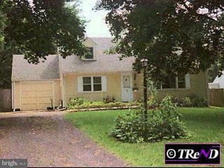 5 Oxford Road Yardley, PA 19067 - Photo 1 of 1 Gallery Image 1