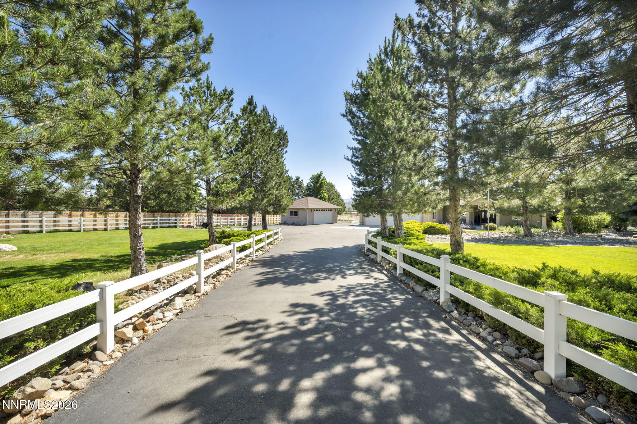 261 Fredericksburg Road Gardnerville, NV 89460 - Photo 5 of 35 19-web-or-mls-261-fredericksburg-rd