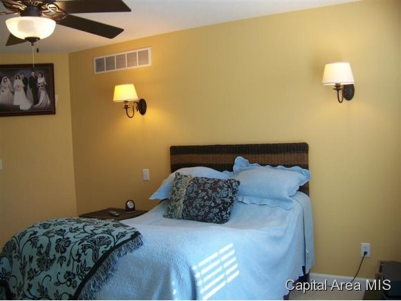 7205 Preston Drive Springfield, IL 62711 - Photo 11 of 24