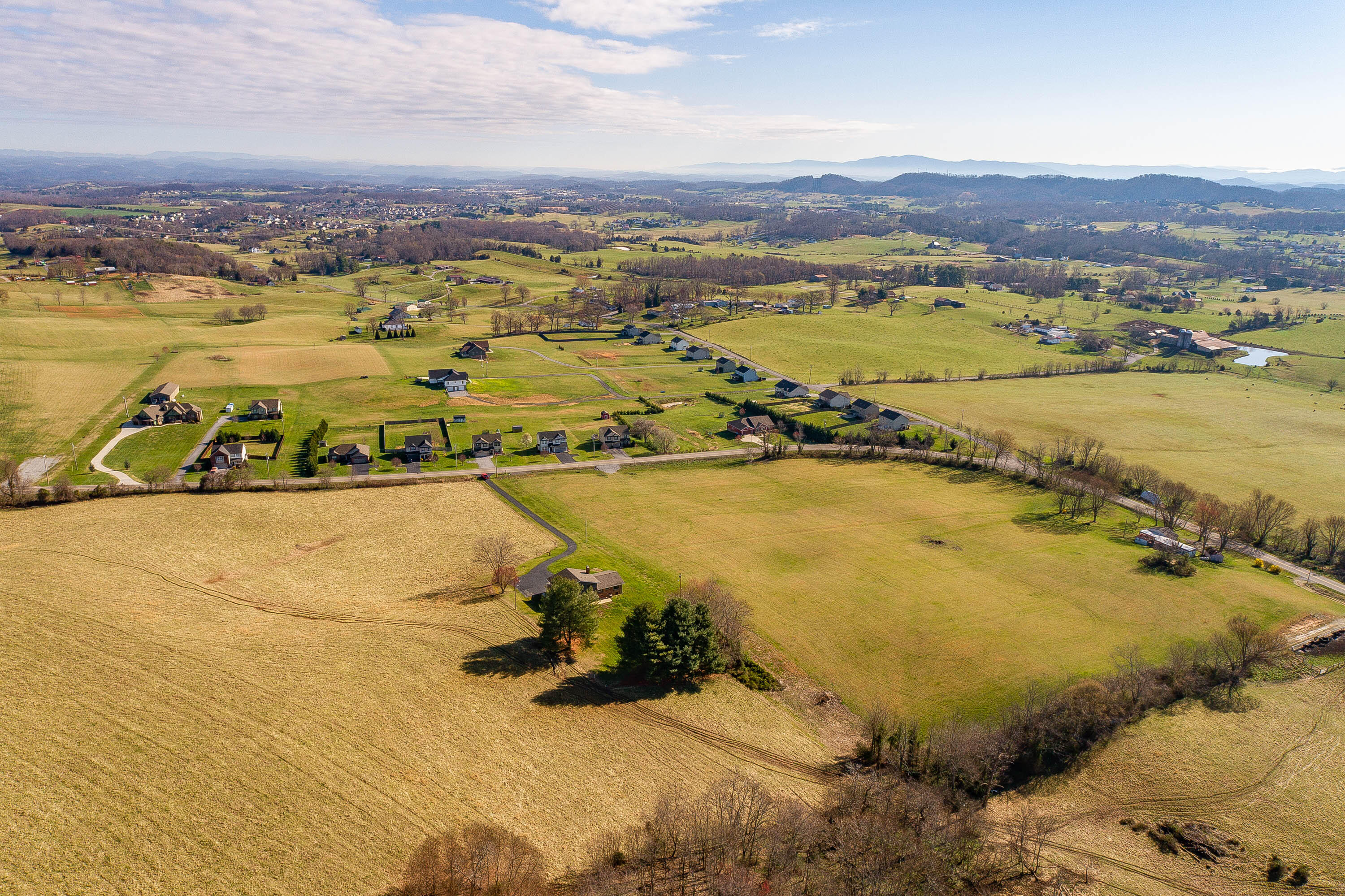 2 Aa Deakins Road, Unit 2 Jonesborough, TN 37659 - Photo 8 of 8 AA Deakins-11