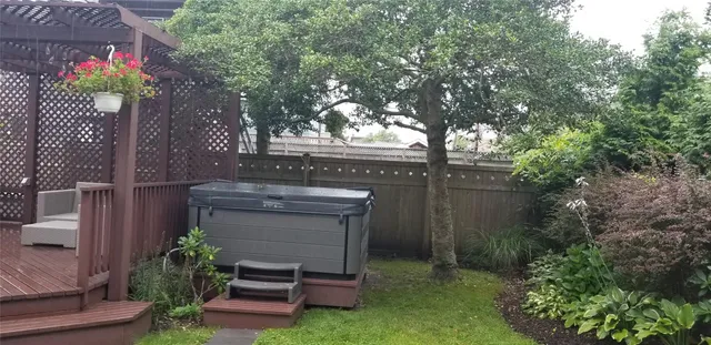 a view of a garden with statue