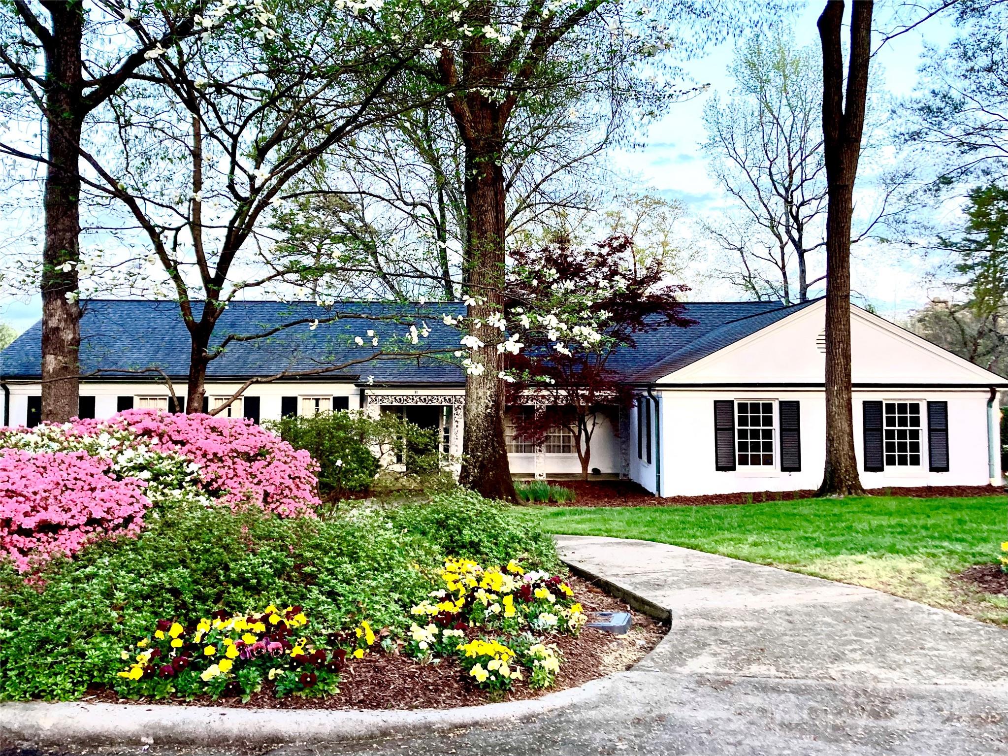 11 Pine Tree Road Salisbury, NC 28144 - Photo 3 of 32 Gallery Image 3
