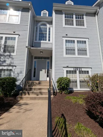 $2,000 | 12221 Eagles Nest Court, Unit B, Germantown, MD 20874