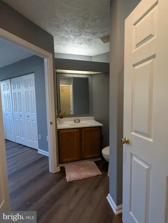 $2,000 | 12221 Eagles Nest Court, Unit B, Germantown, MD 20874