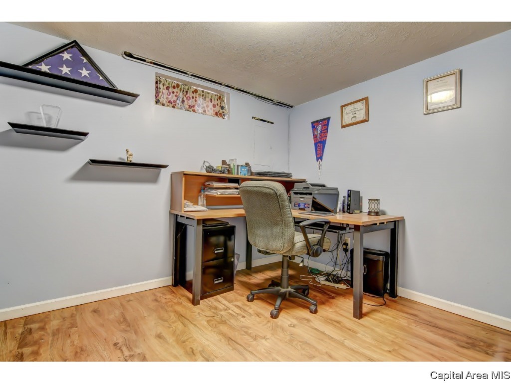 2616 Churchill Road Springfield, IL 62702 - Photo 31 of 33