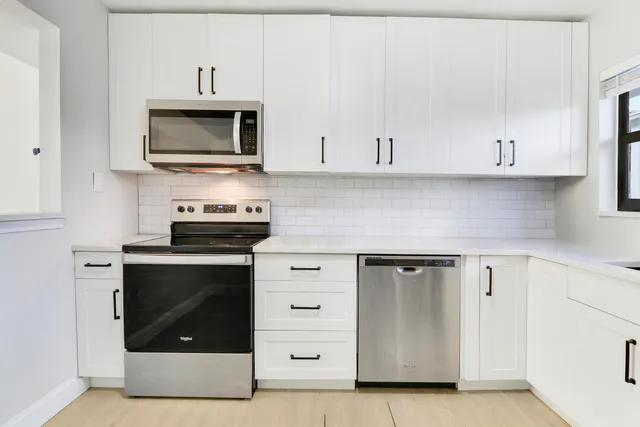 $259,000 | 1200 Southeast Parkview Place, Unit F3, Stuart, FL 34994