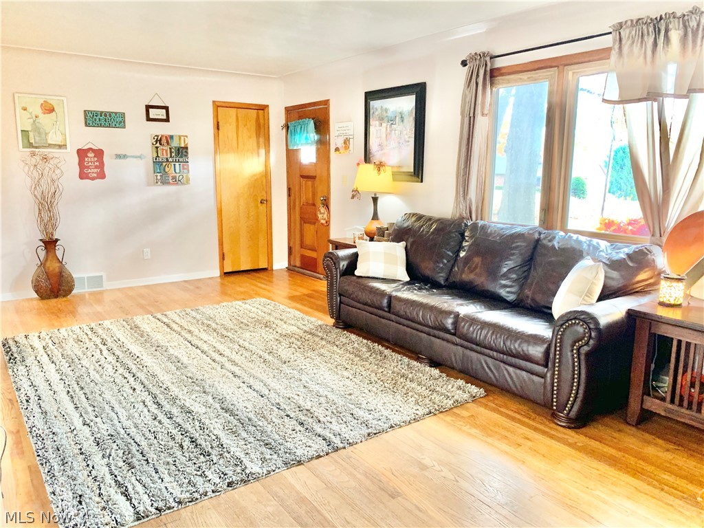 2162 Thomas Hubbard Road Hubbard, OH 44425 - Photo 11 of 31 Gallery Image 11