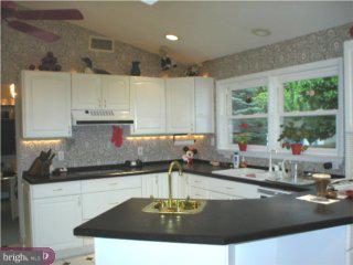 1968 Hemlock Road Norristown, PA 19403 - Photo 4 of 6 Gallery Image 4