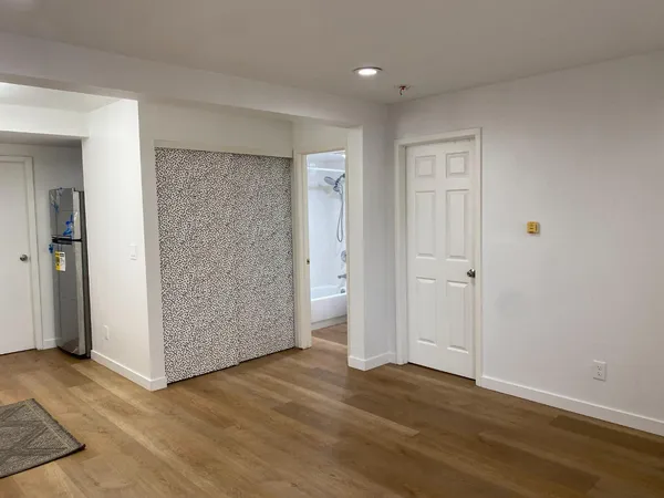 $2,500 | 81 Camelot Court, Unit IN LAW, Daly City, CA 94015
