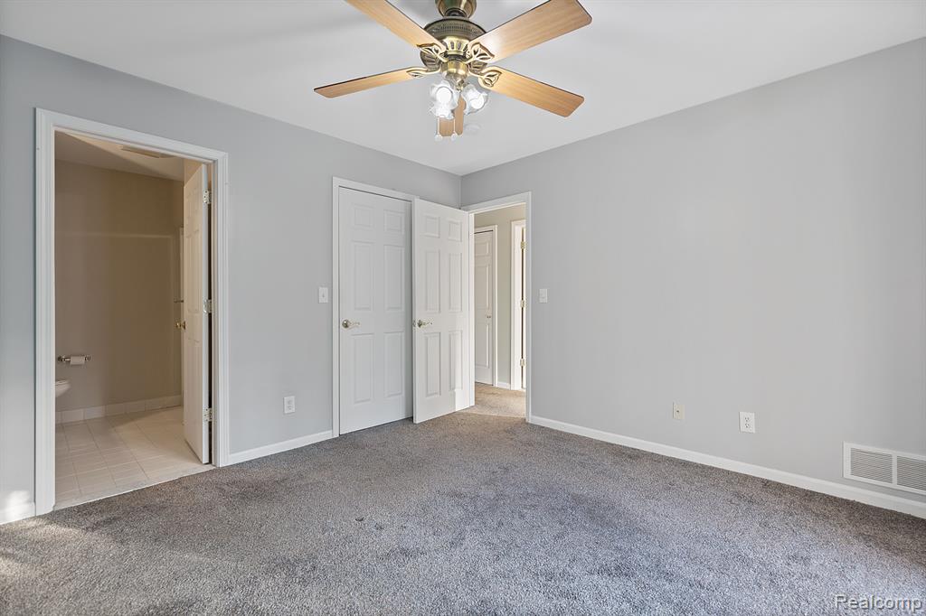33488 Utica Road, Unit 3 Fraser, MI 48026 - Photo 12 of 25