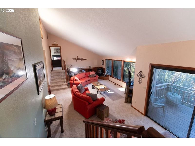 6007 View Loop Florence, OR 97439 - Photo 17 of 44 Gallery Image 17