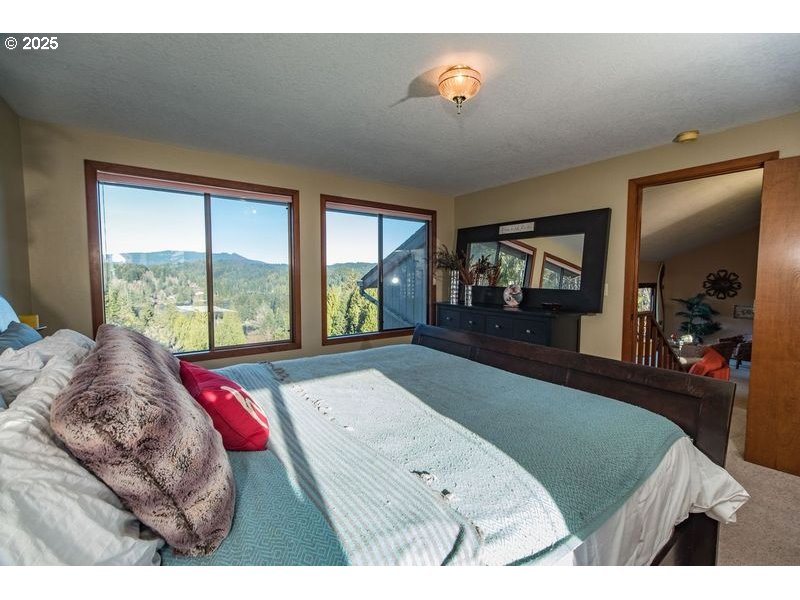 6007 View Loop Florence, OR 97439 - Photo 21 of 44 Gallery Image 21