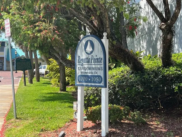 $2,000 | 1000 Riverside Drive, Unit B104, Palmetto, FL 34221