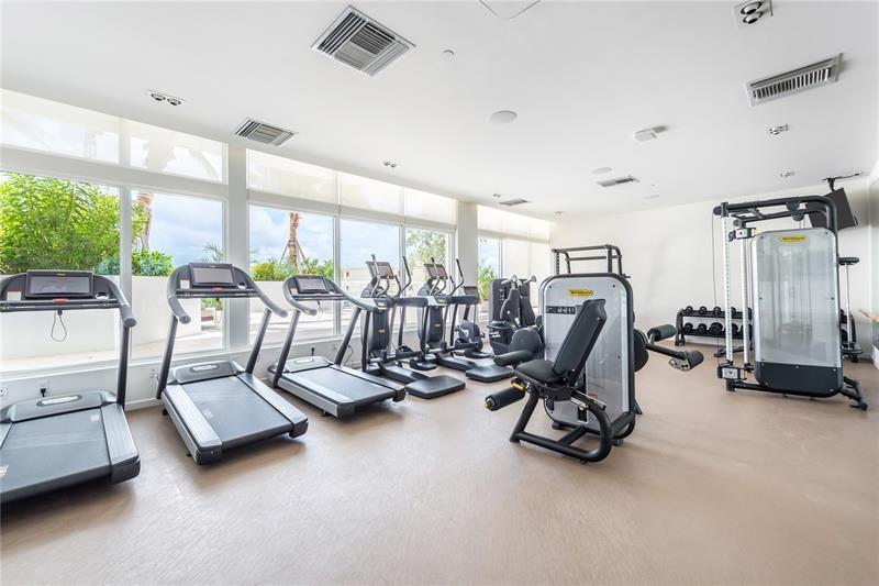 401 North Birch Road, Unit 1012 Fort Lauderdale, FL 33304 - Photo 40 of 44 a view of a room with gym equipment