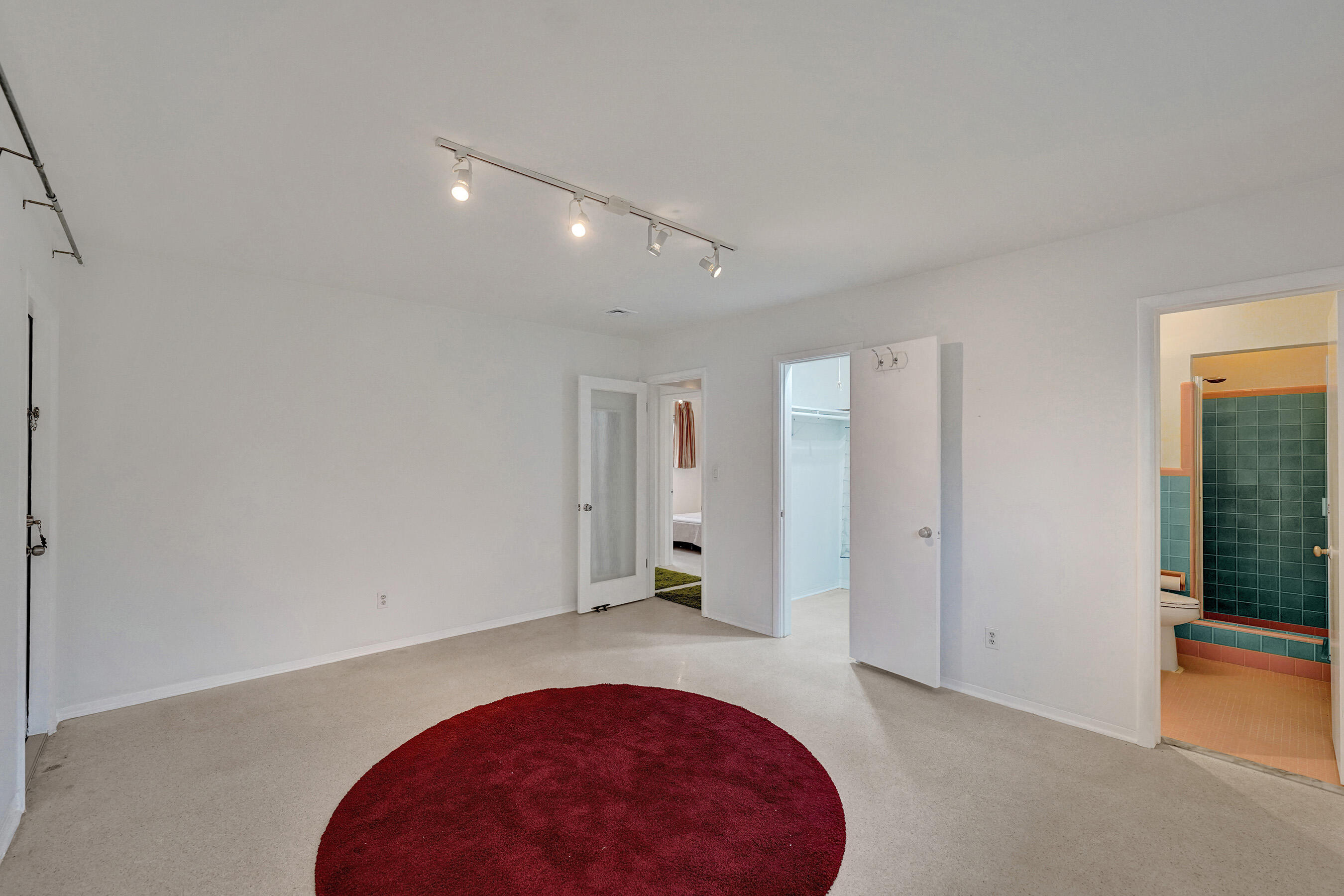3113 Hollywood Boulevard Hollywood, FL 33021 - Photo 34 of 46 DSC01892