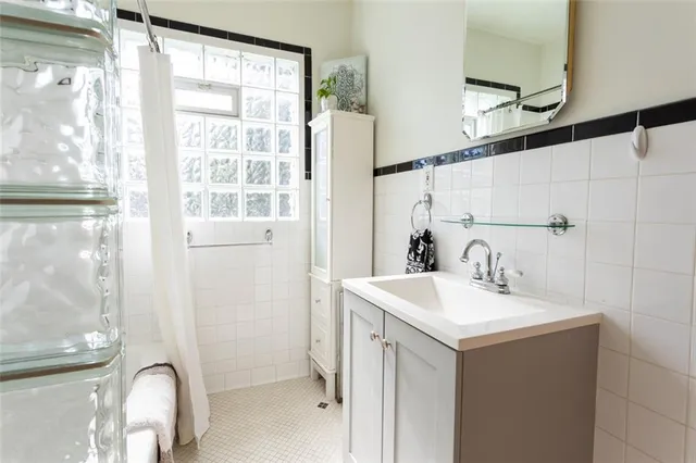 $175,000 | 3734 Wyoming Street, Unit 2S, Kansas City, MO 64111