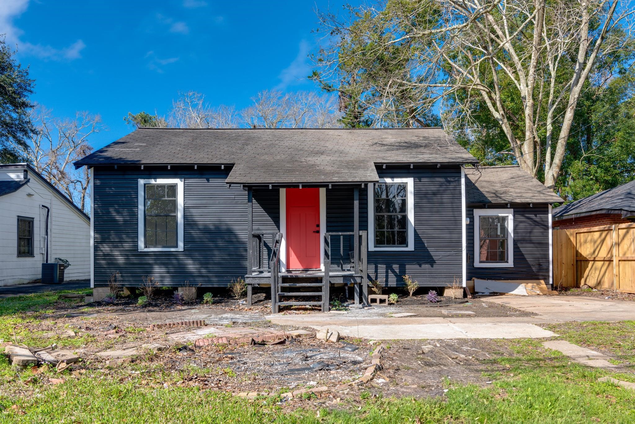 1105 North Valderas Street Angleton, TX 77515 - Photo 17 of 17