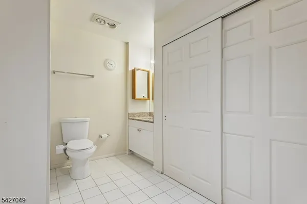 $515,000 | 45 Colton Circle, West Orange, NJ 07052