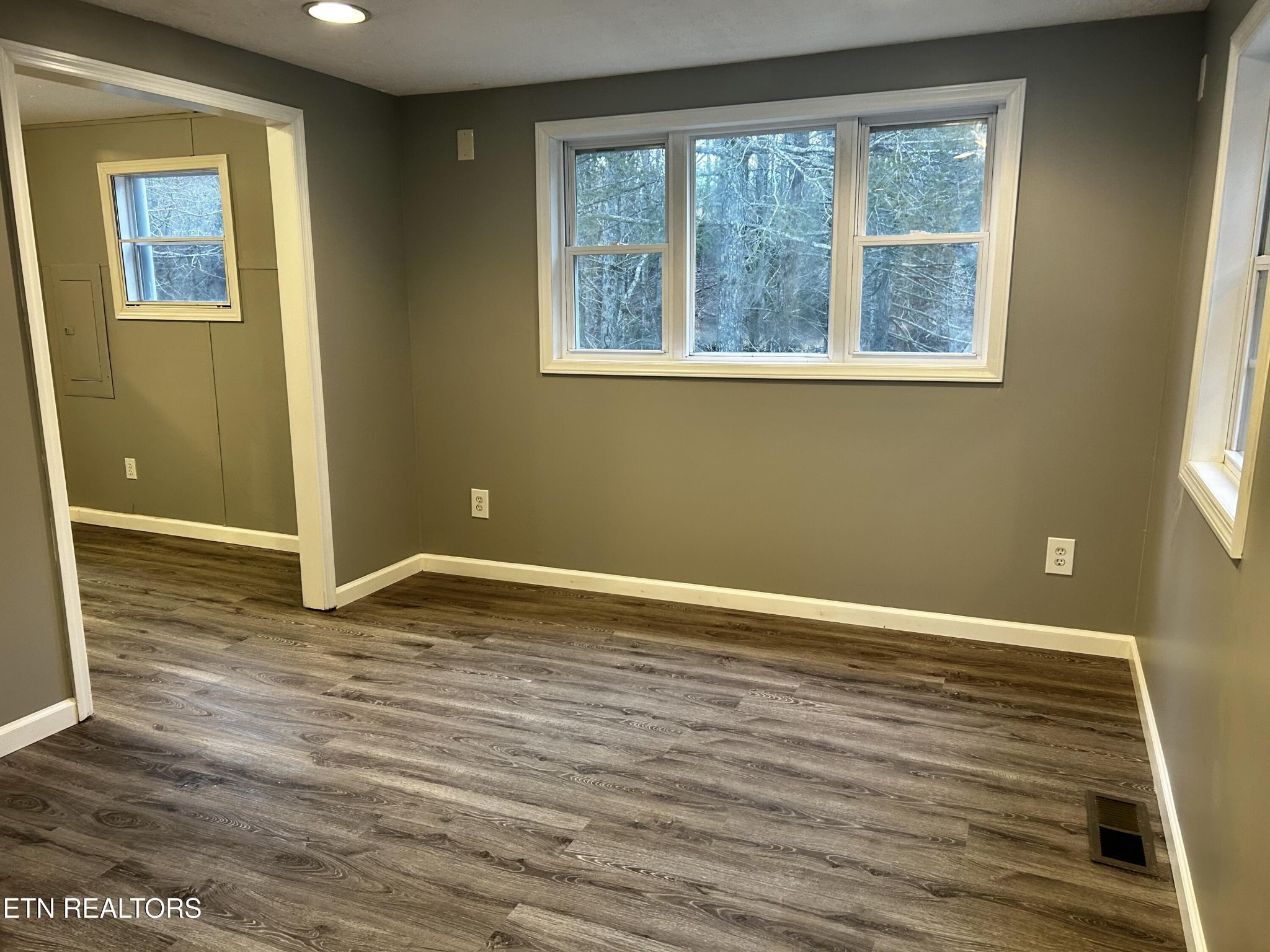 367 McJunkin Road Tellico Plains, TN 37385 - Photo 3 of 31 Gallery Image 3