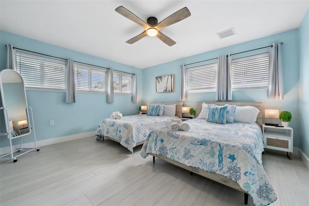 2726 North Beach Road Englewood, FL 34223 - Photo 33 of 54