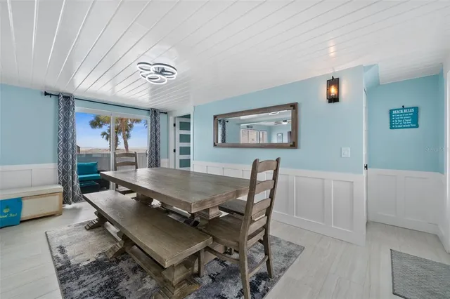 $2,000,000 | 2726 North Beach Road, Englewood, FL 34223