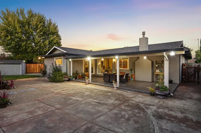$849,000 | 3973 Dunhill Street, Napa, CA 94558