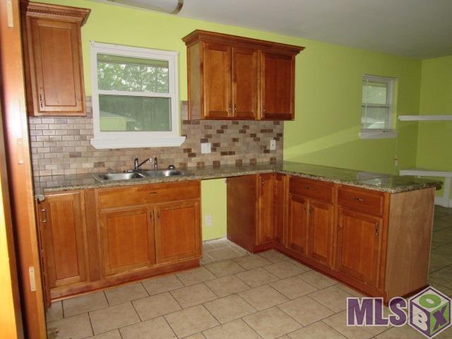 9524 Ridgewood Drive Baton Rouge, LA 70814 - Photo 4 of 18 Gallery Image 4