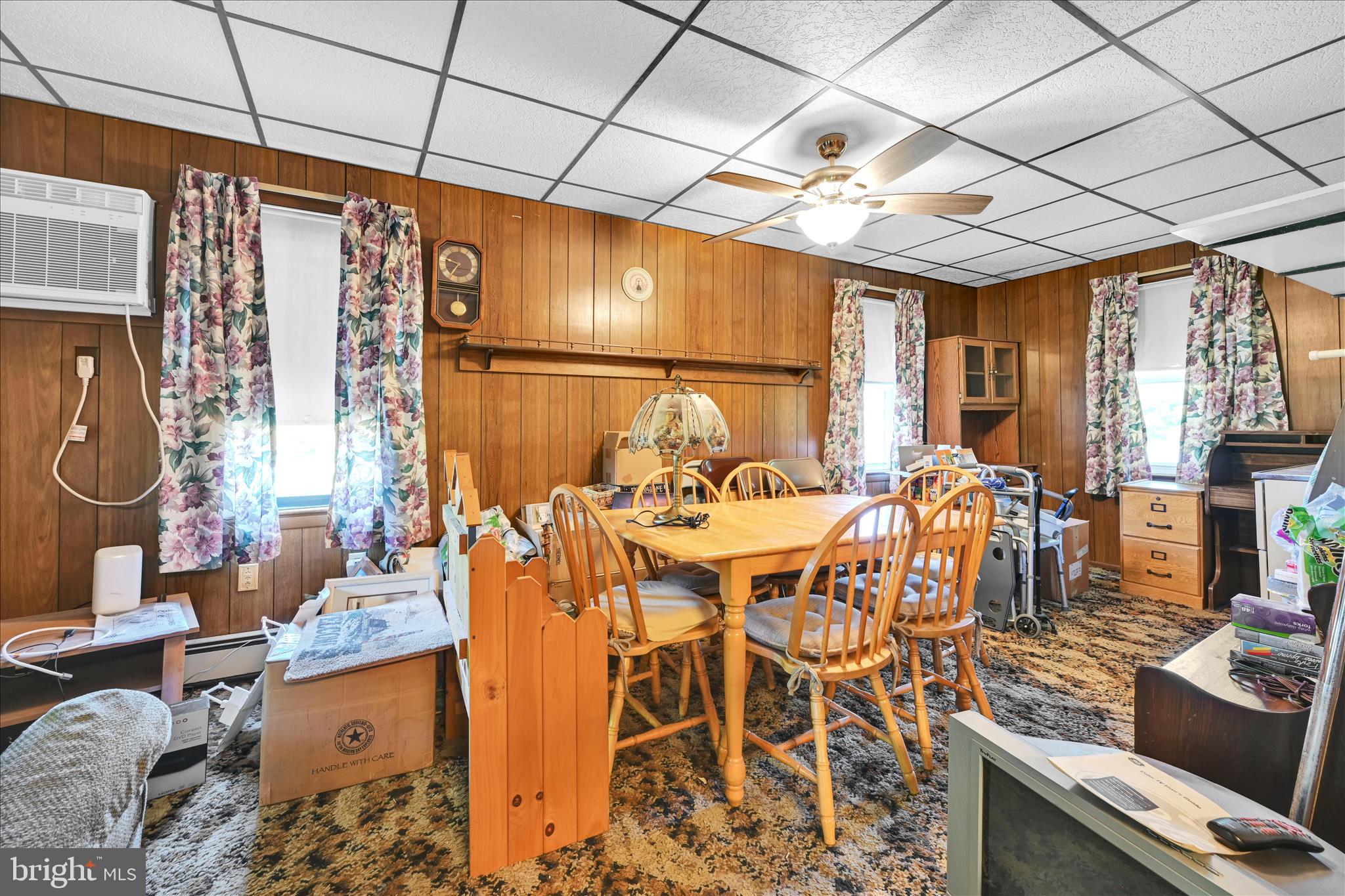 5235 4 Point Road Bethel, PA 19507 - Photo 38 of 55 Dining Area