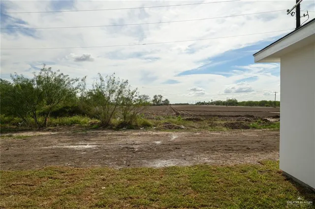 $265,000 | 810 Olivia Drive, Mercedes, TX 78570