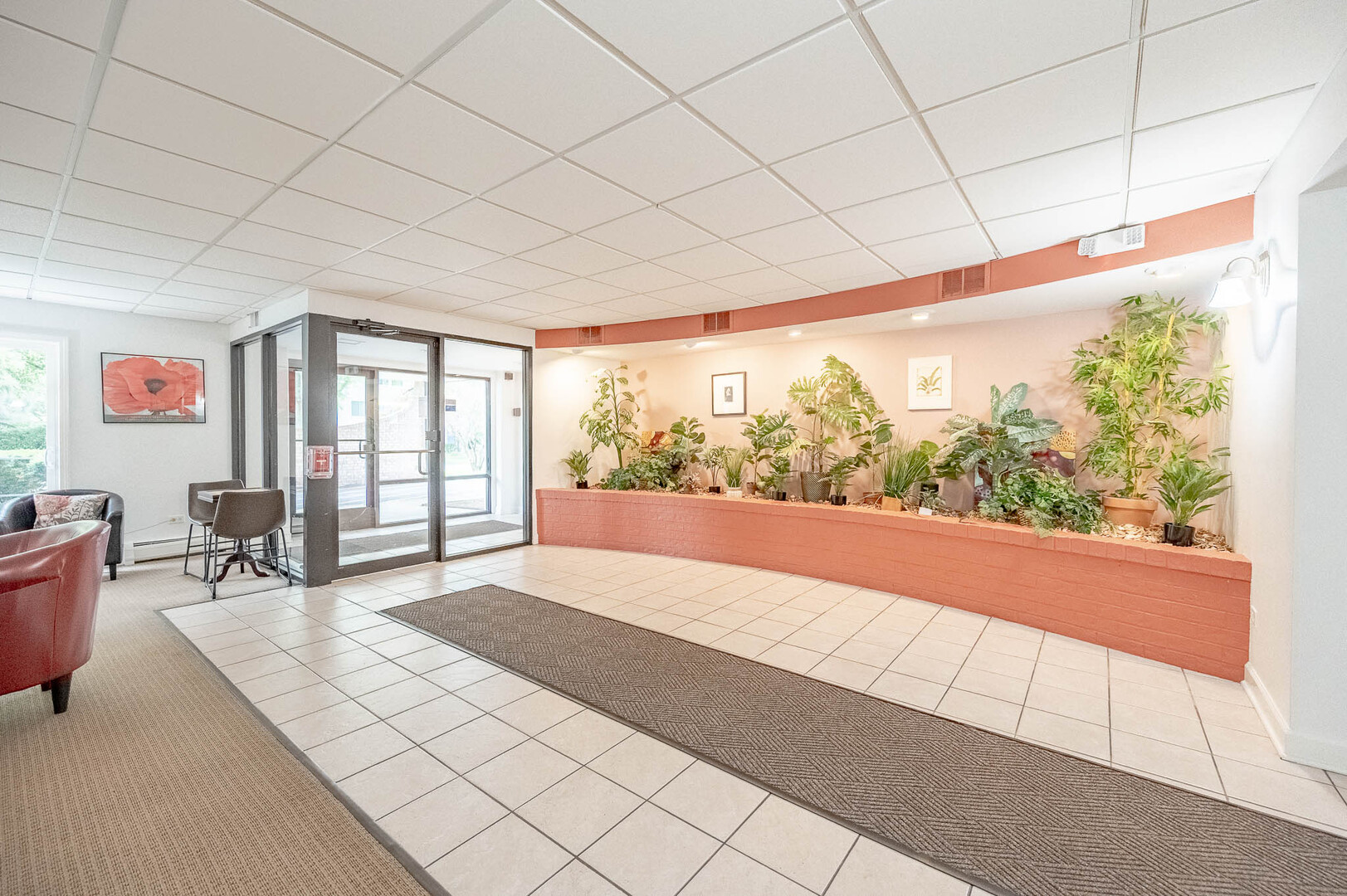 1000 South Lorraine Road, Unit 411 Wheaton, IL 60189 - Photo 2 of 14