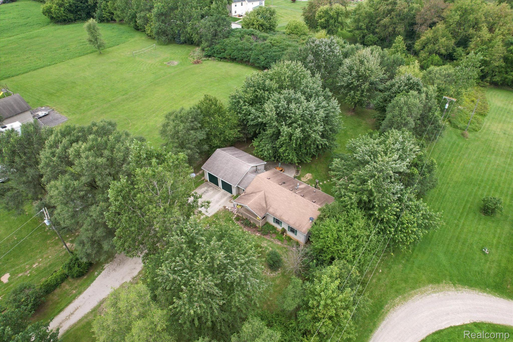 6424 Sharpe Road Fowlerville, MI 48836 - Photo 33 of 34 Gallery Image 33