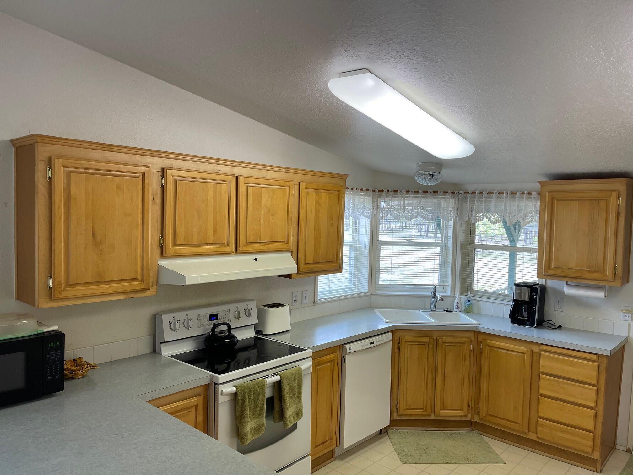 149703 Midstate Road La Pine, OR 97739 - Photo 13 of 49 13