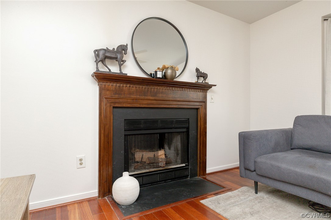 2617 Iverson Road Midlothian, VA 23112 - Photo 10 of 32 a living room with furniture a fireplace and window