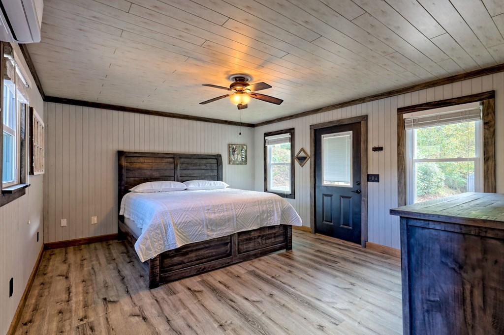 1306 Hot House Road Hayesville, NC 28904 - Photo 16 of 99