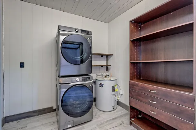 $1,599,500 | 1306 Hot House Road, Hayesville, NC 28904