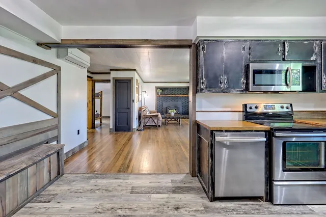 $1,599,500 | 1306 Hot House Road, Hayesville, NC 28904