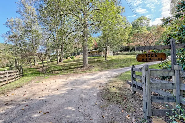 $1,599,500 | 1306 Hot House Road, Hayesville, NC 28904