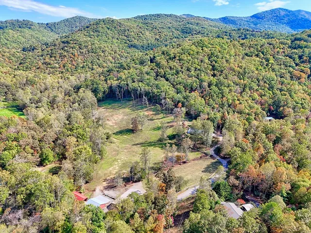 $1,599,500 | 1306 Hot House Road, Hayesville, NC 28904