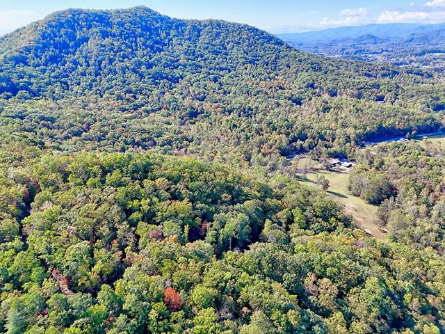 $1,599,500 | 1306 Hot House Road, Hayesville, NC 28904