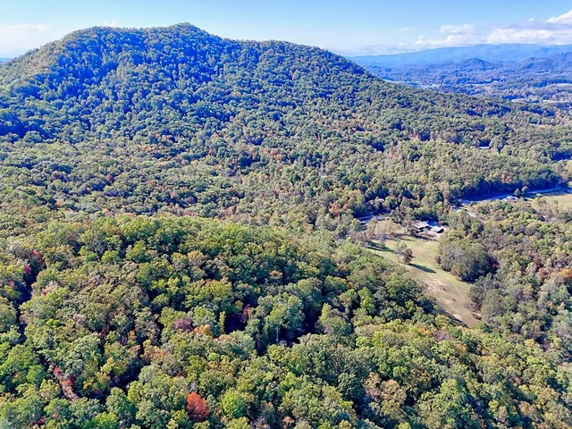 $1,599,500 | 1306 Hot House Road, Hayesville, NC 28904