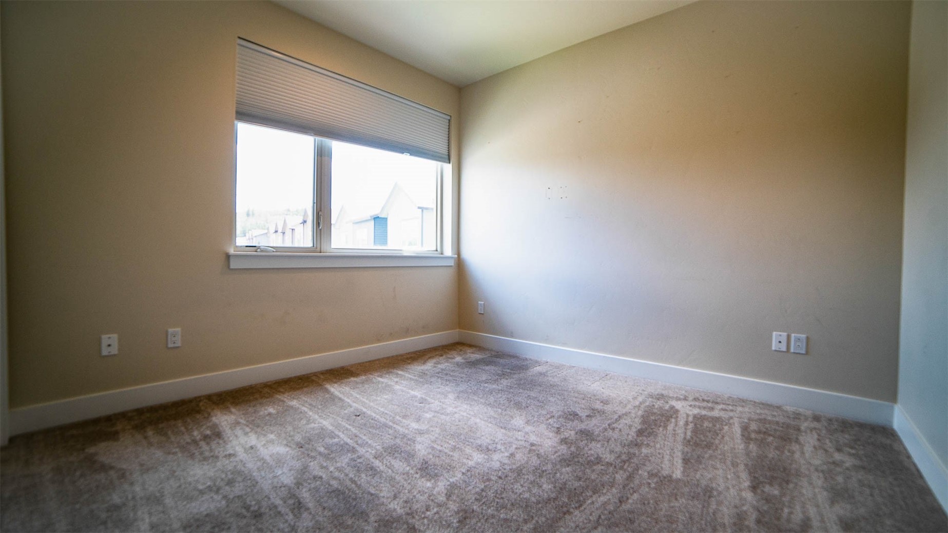 261 Smith Ranch Road, Unit 11B Silverthorne, CO 80498 - Photo 6 of 13 View of carpeted empty room